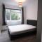 Newly Refurbished Property! - 莱尼斯公园