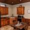 Sojourner's Lodge & Log Cabin Suites - Dundee