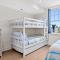 Spacious Newly Built Townhouse 2 blocks to Beach - 文特诺市