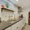 Modern Muse Cozy Downtown Retreat with Workspace - Colorado Springs