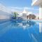 Thea Athena Villa - Walking to the Beach