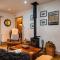 Cosy Farm Conversion In The Heart Of Pembrokeshire
