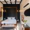 Mehta Mansion by StayVista - A Villa with a Swimming Pool and Pool Table