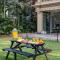 Mehta Mansion by StayVista - A Villa with a Swimming Pool and Pool Table - Lonavala