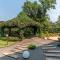 Mehta Mansion by StayVista - A Villa with a Swimming Pool and Pool Table - Lonavala