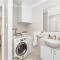 2bdr East Perth Getaway