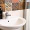F11 Room 1, Private double room with private bathroom in shared Flat