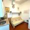 Studette downtown Pertuis - 佩尔蒂