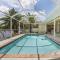 Wunderschönes Ferienhaus in Caloosahatchee mit Terrasse und Garten - Cape Coral