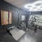 Beautiful 5BR 4 baths Themed home near Disney and Universal, Private Pool, Gameroom, baby Crib and more - 基西米