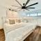 TOWER 2 MASTER SUITEs, 2 KINGS BEDS, MARINA