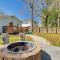 Charming Gulf Coast Cottage - 1 Mile to the Coast!
