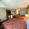 Super 8 by Wyndham Reedsburg