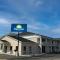 Days Inn by Wyndham Troy IL