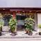 Super Collection O Sector 5 Sanpada Formerly Opal Comforts