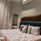 Naari Hotel & Home Stay