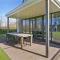 Villa Mastlo 2x 10 persons Ouddorp large garden, 1500 meters to the dunes and beach with 2 jacuzzis - not for companies