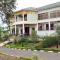 Igongo Country Hotel & Cultural Centre