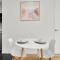 Breathtaking Views - Elegant City Stay - Central Location