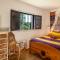 Casas Karen