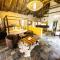 Fish Eagle Manor