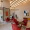 Jacuzzi & Big Screen By Buddies Home - Greater Noida