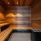 Elegant 2 Bed CBD Heated Pool Gym Sauna Balcony