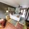 Fish Eagle Manor