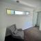 Private second-floor suite near Knox Westfield!