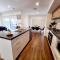 Minta Estate 4bedrooms Berwick home no sharing