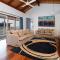 Mt Martha Coastal Retreat - Heated Pool Spa & Views