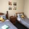 5 bd 2 bath stylish retreat close to beach and wineries in Christie Downs