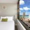 Aloha Vibes with Ocean Views, Near Beach & Parking! - Honolulu