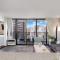 Aloha Vibes with Ocean Views, Near Beach & Parking! - Honolulu