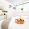 Stylish Apt Near O2, Canary Wharf & Isle of Dogs - Londýn