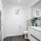 Stylish Apt Near O2, Canary Wharf & Isle of Dogs - Londýn