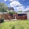 Turquoise Tranquil- 3 Bed House - Easthampstead