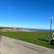Stunning mini lodge with sea view - Filey