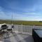 Stunning mini lodge with sea view - Filey
