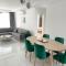 Luxury Two-Bedroom Apartment at Four Seasons Life 2 16-B