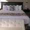 Dockside Suites