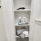 2BR Central Montrose apt with pool and in unit washer and dryer - Houston