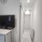 Blue moon ensuite - Netherton