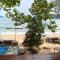 Yuyu Golden Beach