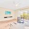 Bright Condo, near Disney!