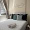 Apartamento beira-mar no coração de copacabana!