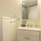 Modern lofty studio in Midtown / Charming Old SW