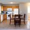 2 Beautiful 1 BR Apartment - Central CT - 普莱恩维尔