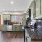 40 Spacious Sleek Cozy - 米德尔敦