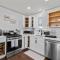 22- 4 Br 2 Ba House - Central CT - 新不列颠